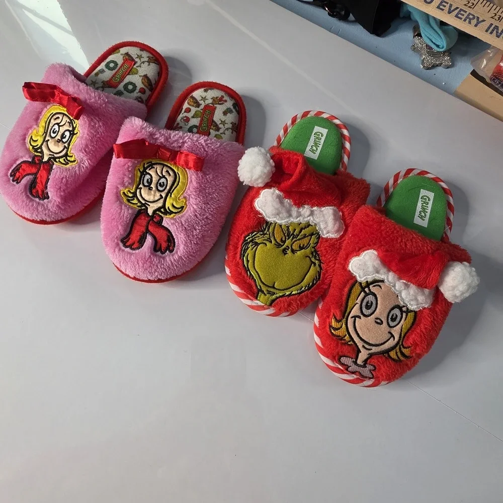 Dr. Seuss The Grinch & Cindy Lou Who Slippers House Shoes Size 11/12 Lot Of 2 Pr